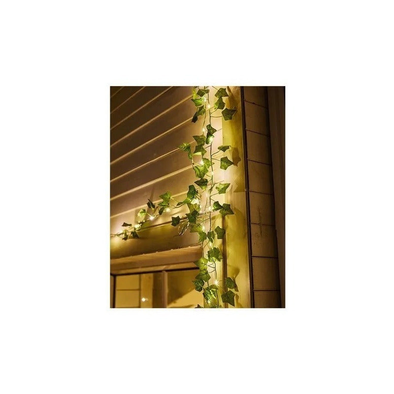 Guirnalda De Luces Led Solar Hojas De 10 Mts Enredadera