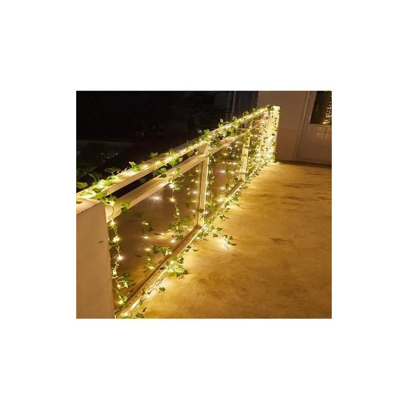 Guirnalda De Luces Led Solar Hojas De 10 Mts Enredadera