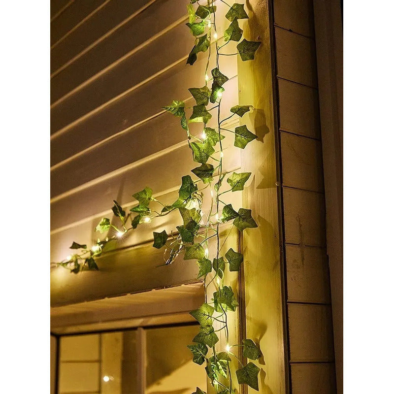 Guirnalda De Luces Led Solar Hojas De 10 Mts Enredadera